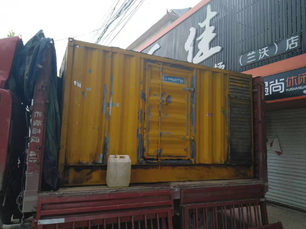 绿园发电机组功率与使用时间之间的关系