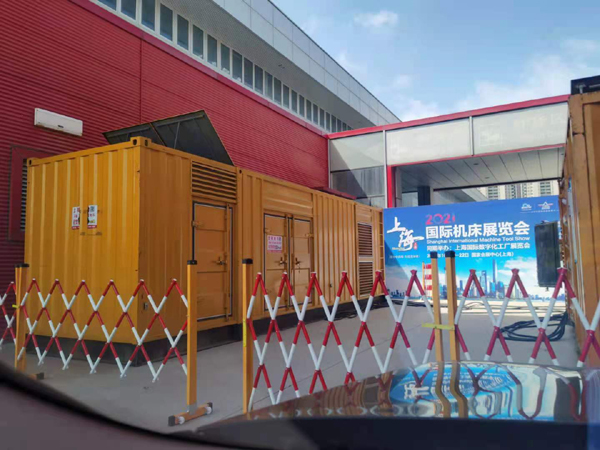 绿园发电车出租-发电机无电压或电压太低怎么办？