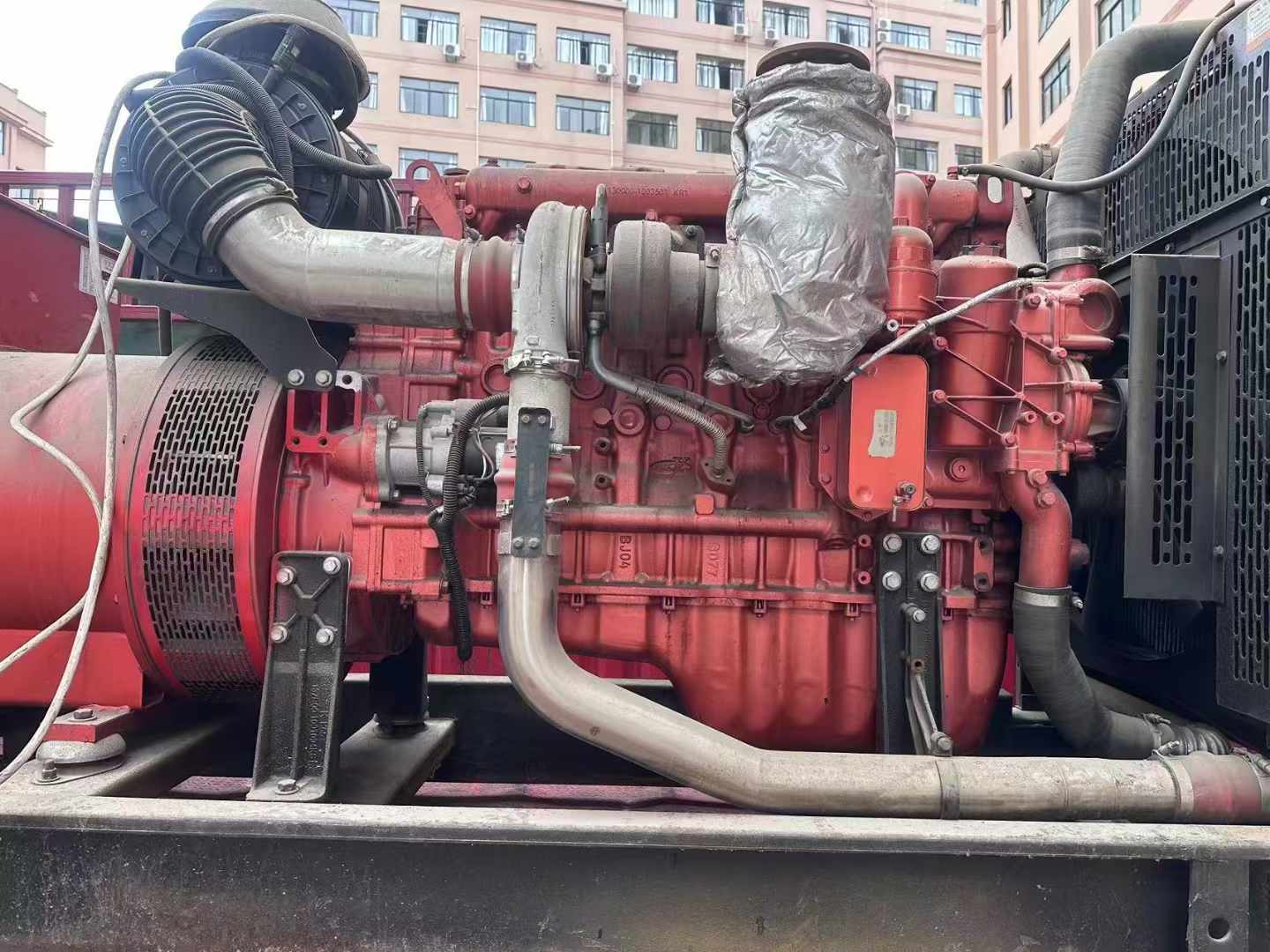 绿园如何选择适合 600kW 柴油发电机组的过载保护器？