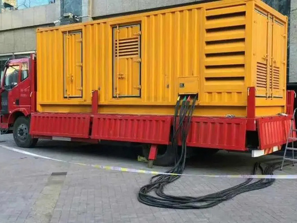 绿园如何确定水冷式机油散热器密封件的规格型号？